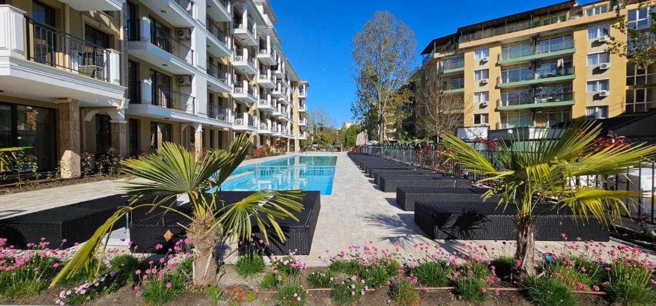 Emilia Romana Park 阳光海滩 外观 照片