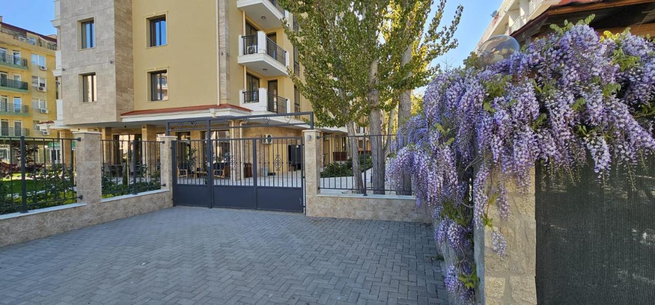 Emilia Romana Park 阳光海滩 外观 照片