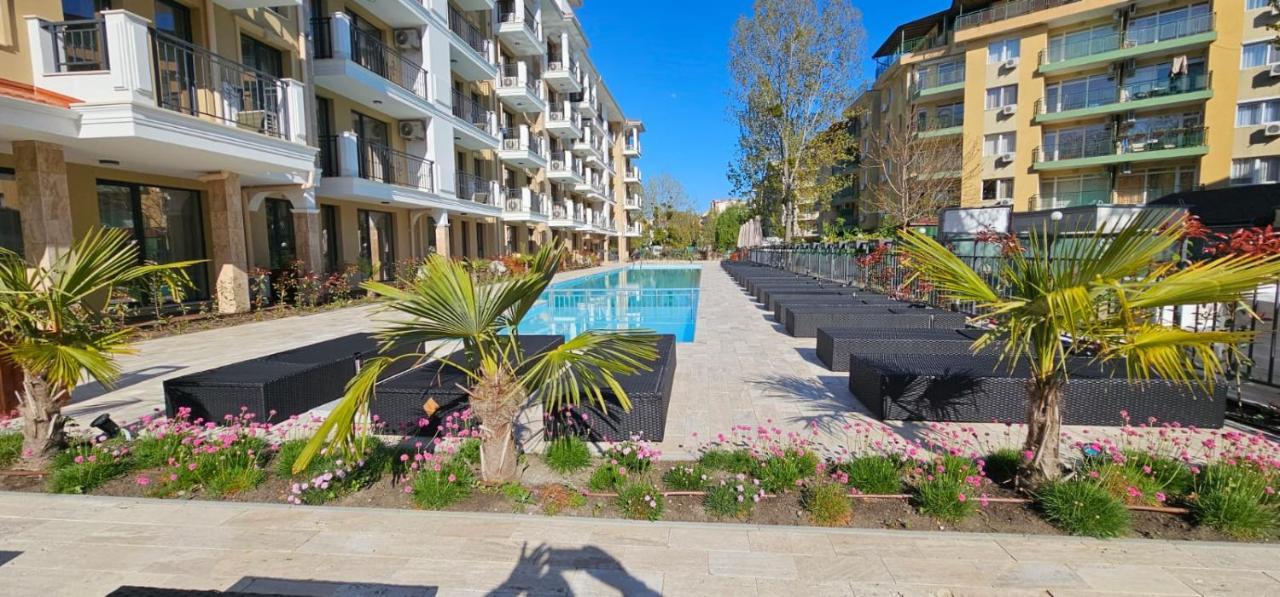 Emilia Romana Park 阳光海滩 外观 照片